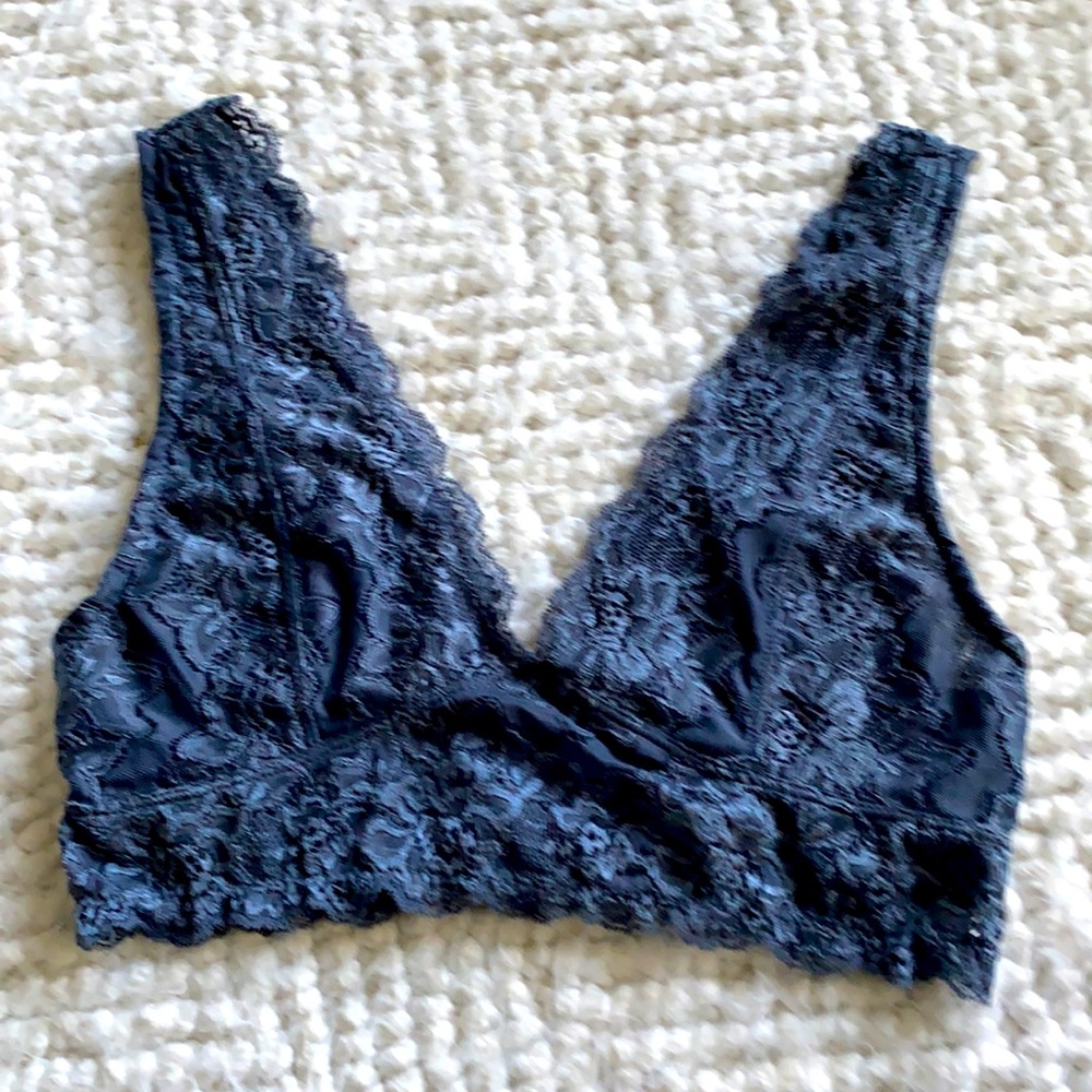 NWT LF Lace Bra